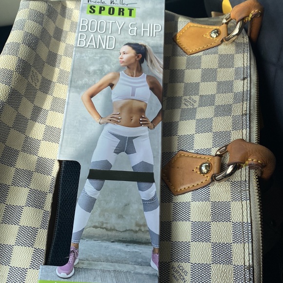 Nicole miller sport, Booty and hip band NWT - Picture 2 of 6